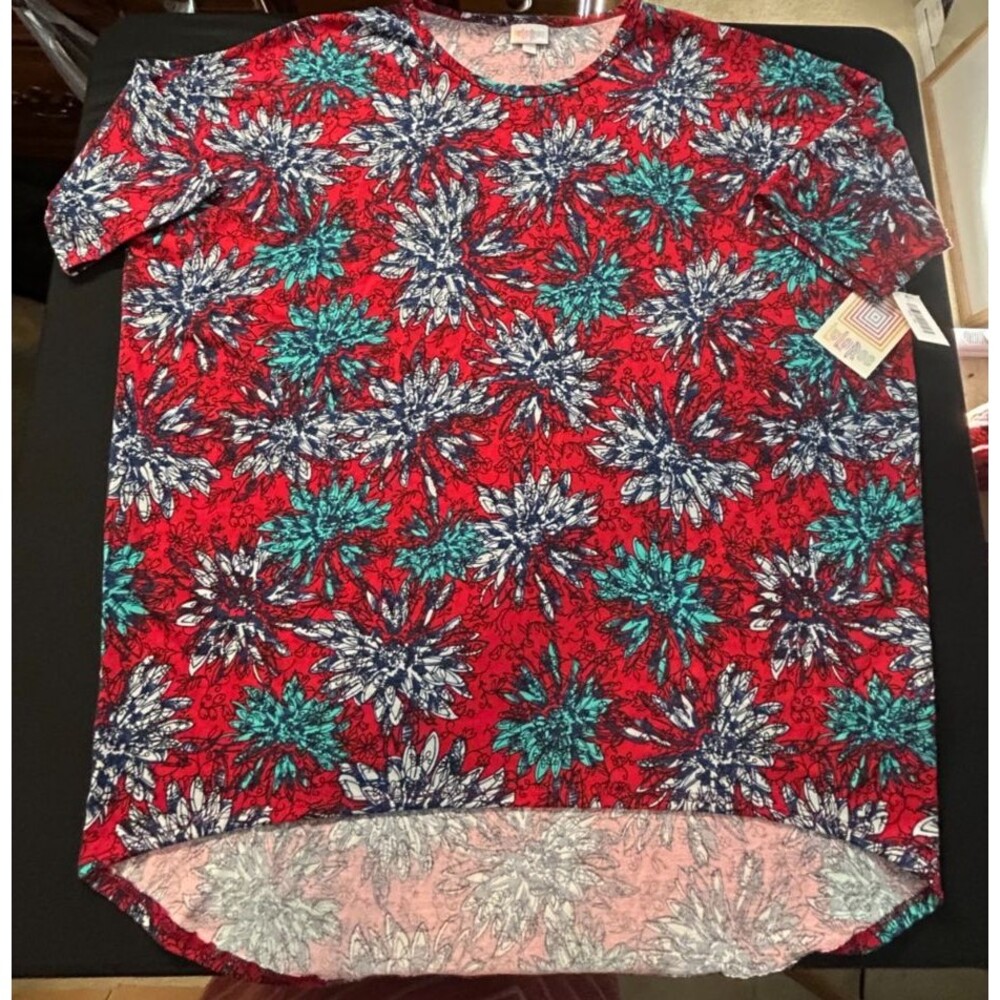 NWT LuLaRoe Womens 2X Irma Top Tunic Short Sleeve High Low Plus Size Shirt